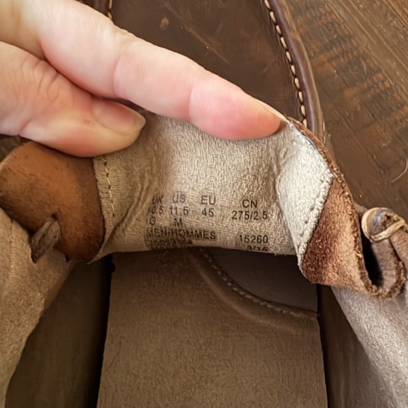 Clarks Men's Dark Brown Chukka Boots - Picture 5 of 6